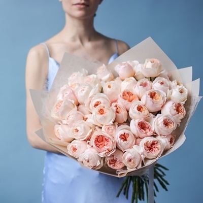 Peony bouquets delivery UK